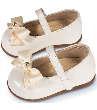 Βαπτιστικά παπούτσια κορίτσι BabyWalker Pri 2633 εκρού